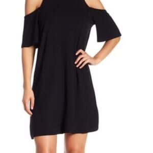Cupcakes and Cashmere Hyde dress in black, size S